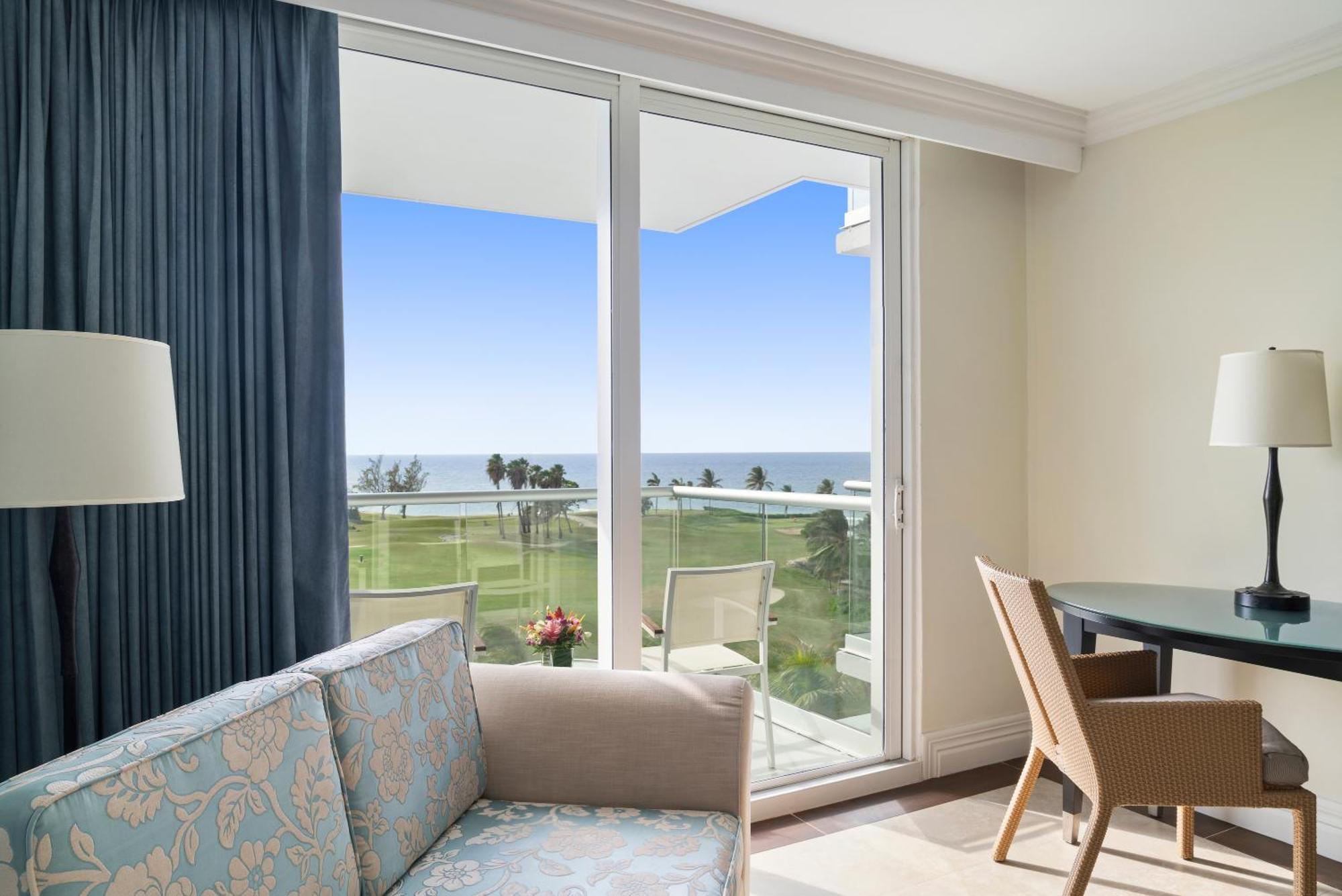 Partial Ocean View 1 King Bed
